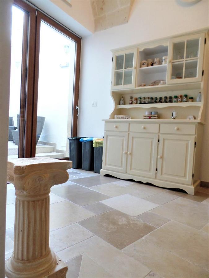 Regina Viarum Apartment, Historic City Centre Brindisi Dış mekan fotoğraf