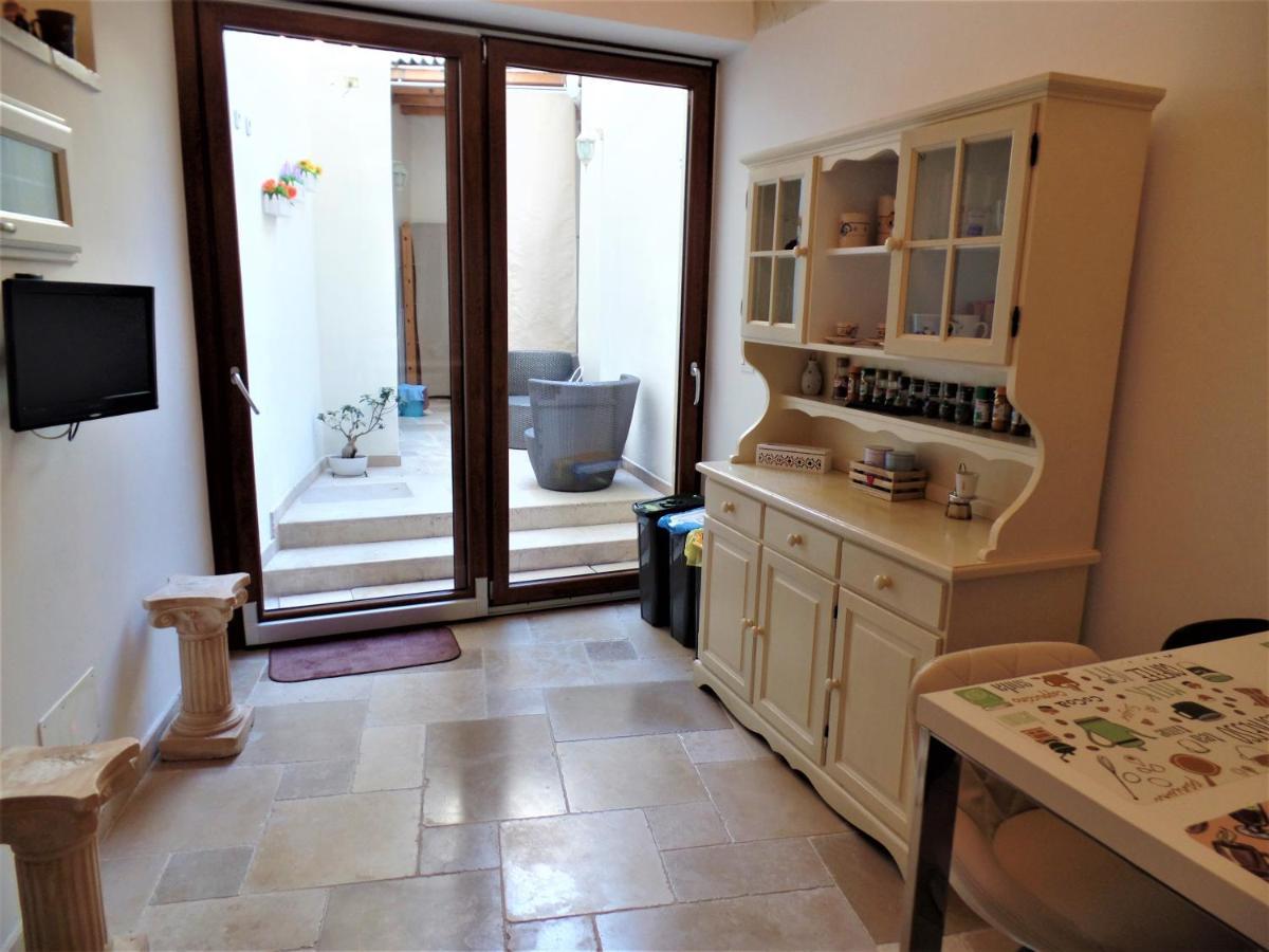 Regina Viarum Apartment, Historic City Centre Brindisi Dış mekan fotoğraf
